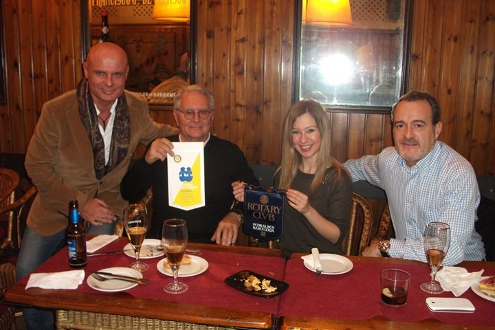 1 febrero 2013 Rotaract Efsun Dogan 001