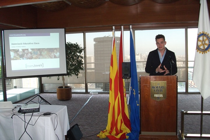 10 enero 2013 Vivir Rotary 001