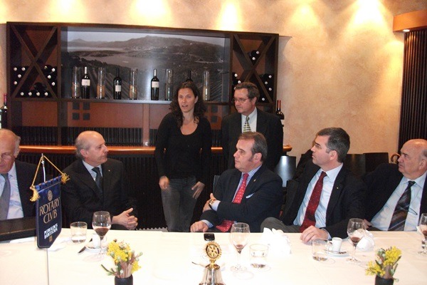25 abril 2013 Vivir Rotary 004