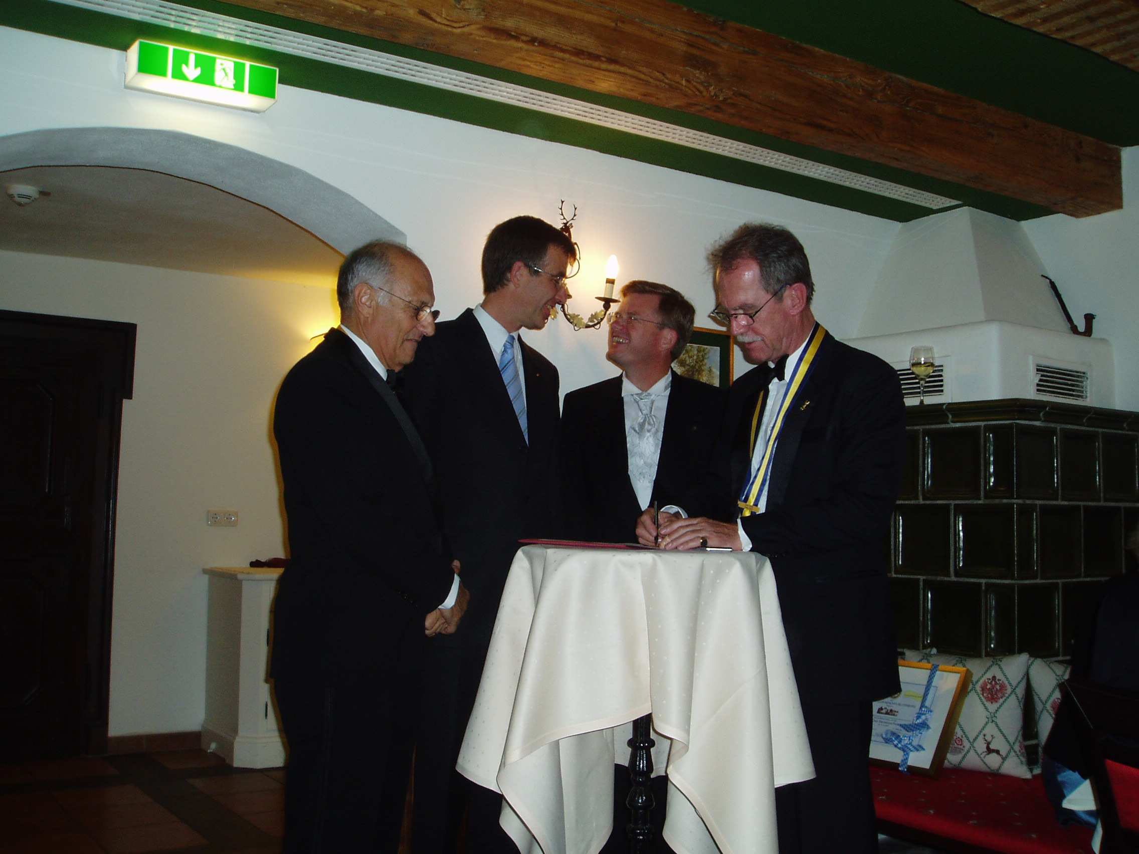 Massana-News Noviembre-2007 Kopie