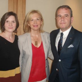 7 mayo 2015: Ingreso de una nueva socia 7 mayo 2015: Ingreso de una nueva socia