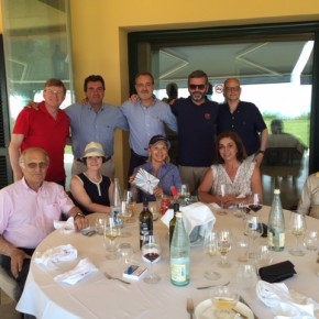10 de junio Torneo Solidario de Golf en beneficio del Vall d'Hebrón 10 de junio Torneo Solidario de Golf en beneficio del Vall d'Hebrón