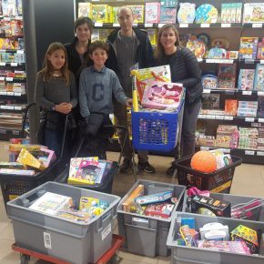 Cien juguetes para Reyes Cien juguetes para Reyes